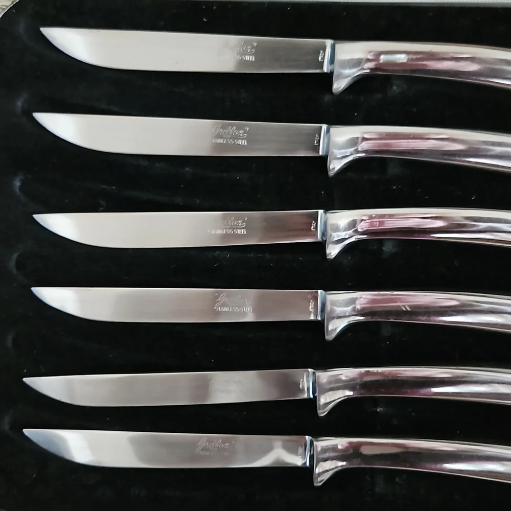 Vintage Griffon Set of 6 Steak Knives, Stainless, Made in Italy, Original Case